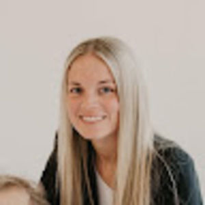 Meet your Posher, Casey